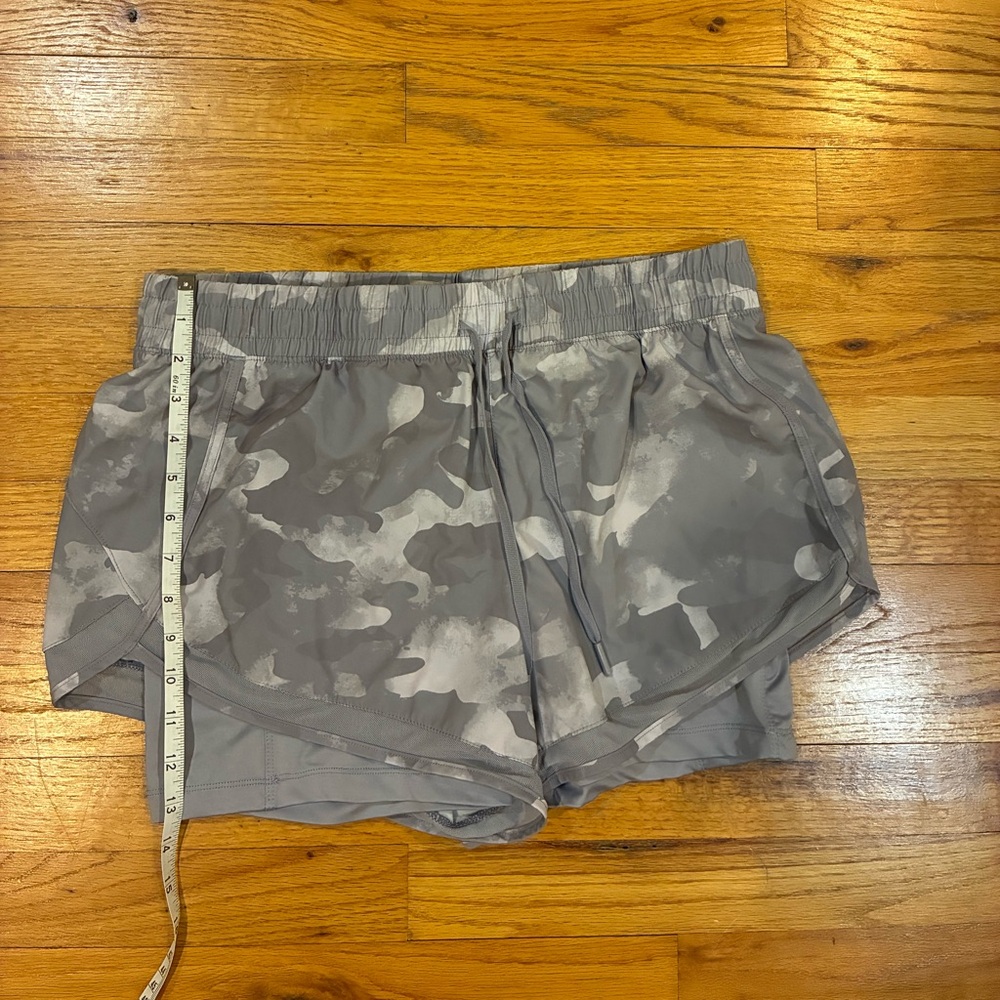 90 Degree By Reflex Light Gray Athletic Shorts